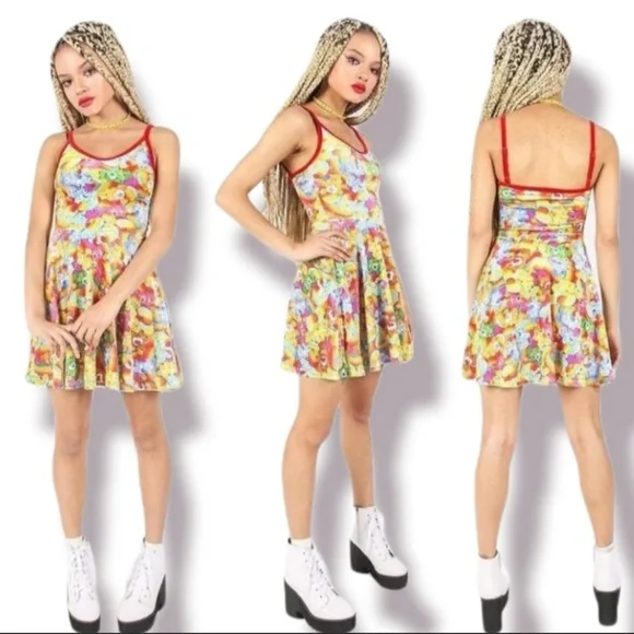 🎀✨🎀 Iron Fist & CARE-BEARS collab Flirty Velvet fit & flare Twirl Dress NWT - Picture 4 of 12